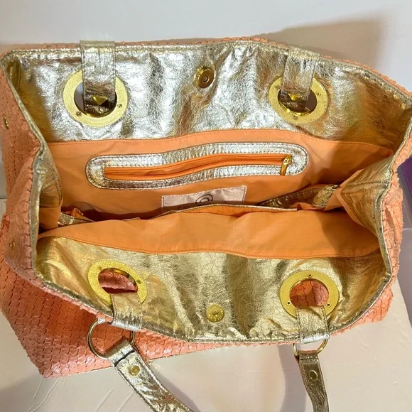 Big Buddha Tote Bag Coral Textured Pattern Gold Trim - Picture 7 of 15